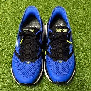 Skechers GOrun Blue and Black Athletic Shoes. Only wear twice